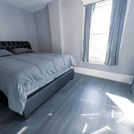 Comfy 4Br-Free Parking-Wi-Fi In Niagara Falls Ny Exterior photo